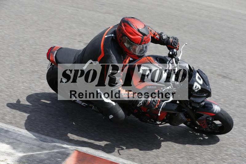 /Archiv-2024/29 12.06.2024 MOTO.CH Track Day ADR/Gruppe blau/90